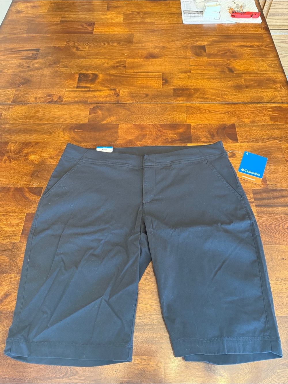 Columbia Black Women's Outdoor Stretch Bermuda Shorts